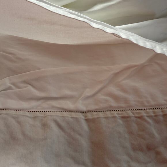 Frette Royal White Gold Filigree 25x25 Italy PillowCover PillowCase Bedding - Picture 9 of 9